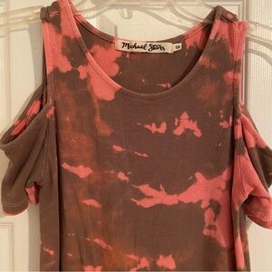 Michael Stars Pink and Brown Tie-Dye Short Sleeve Cold Shoulder tee